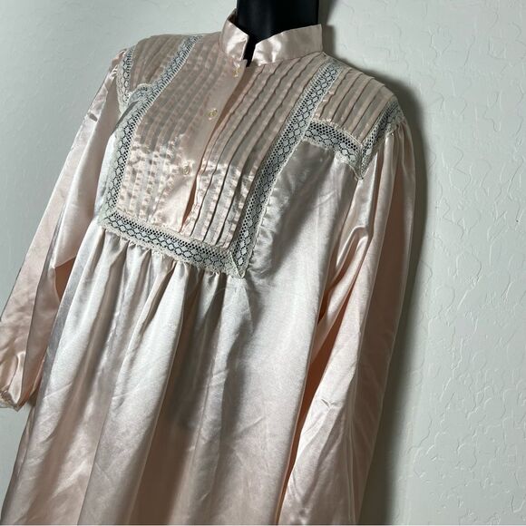 Elise Stevens Vintage Satin Flannel Lined High Neck Lace Ribbon Long Nightgown M - Picture 5 of 13